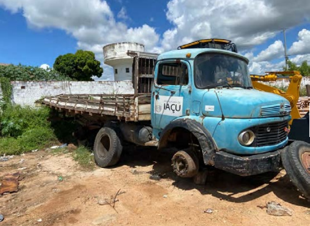 Na Bahia, até sucata de caminhão é usada para desviar dinheiro público