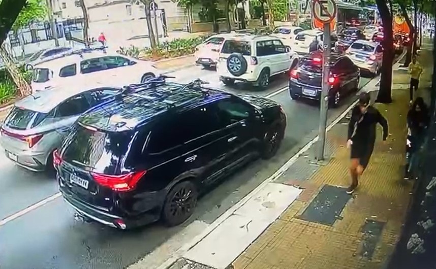 Vice-cônsul baleada: polícia caça suspeito e Colômbia silencia sobre saúde