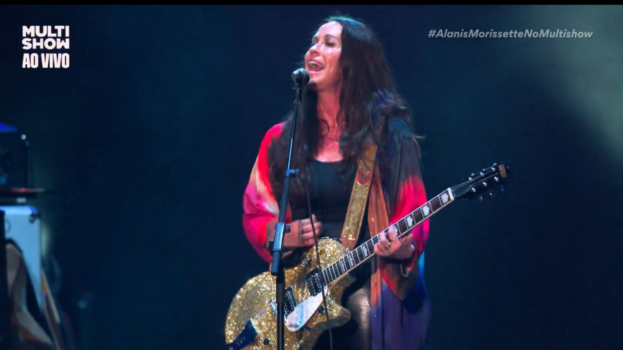 A cantora Alanis Morissette se apresenta no Lollapalooza 2025