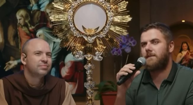Frei Gilson e Zé Neto