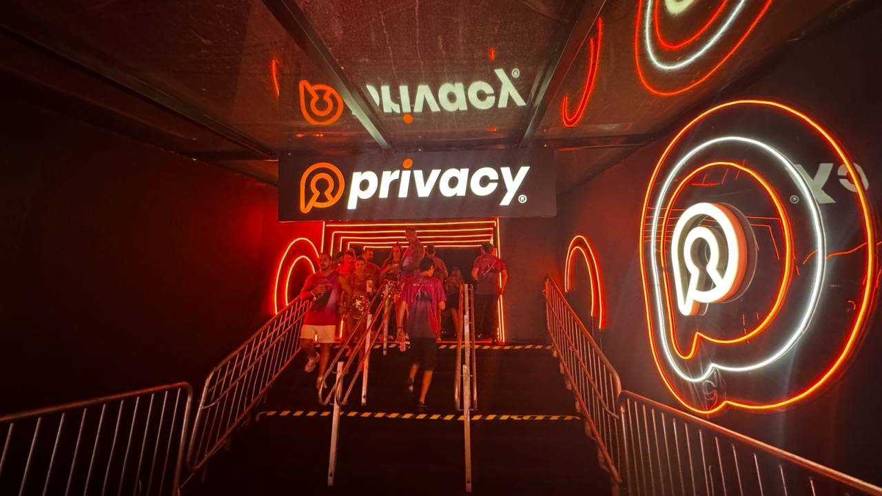 Privacy, uma plataforma de conteúdo adulto, em camarote da Marquês de Sapucaí. 02/03/2025