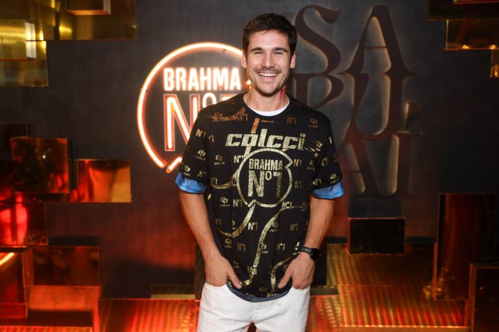 A inesperada reação de Nicolas Prattes por causa de ‘Mania de Você’