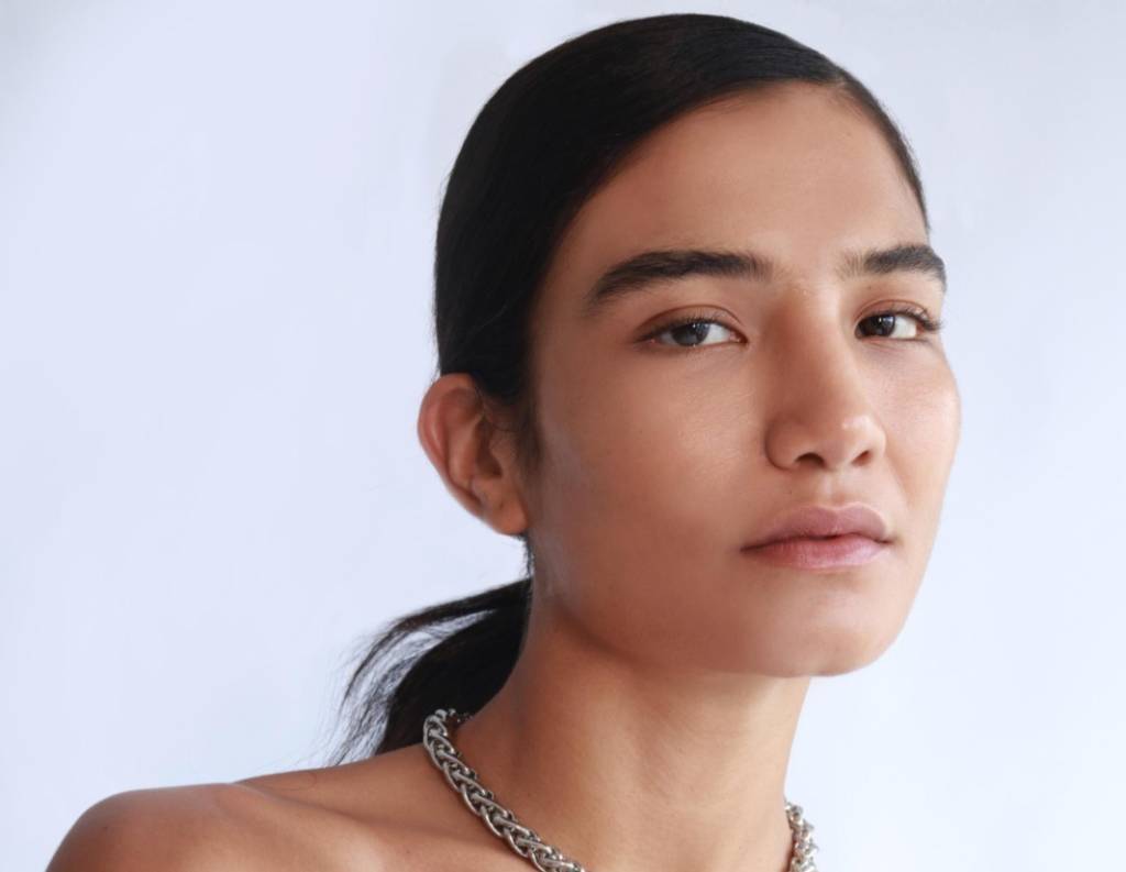 Dandara Queiroz expõe calamidade em maior reserva indígena urbana do país