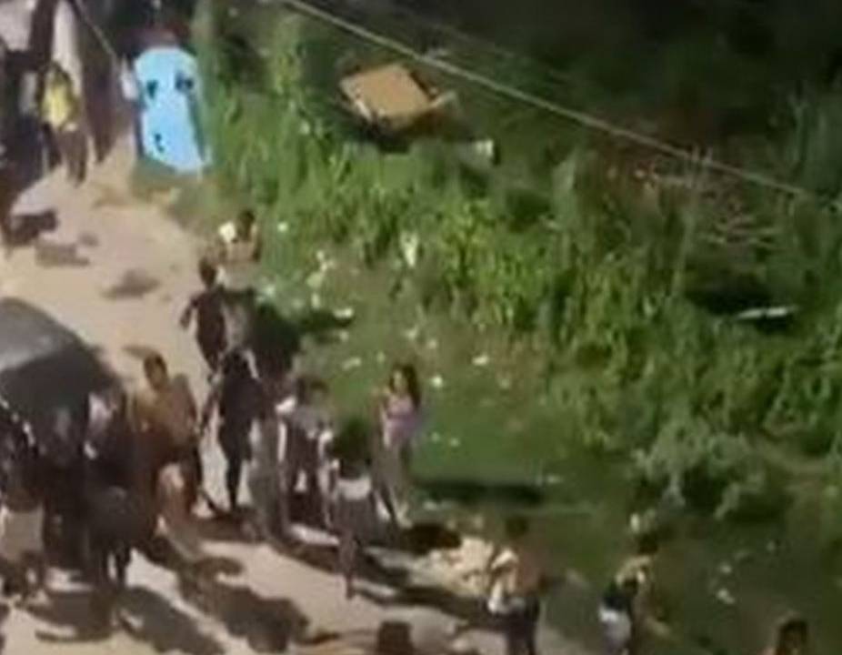 Tiroteio deixa adolescentes feridos na Cidade de Deus