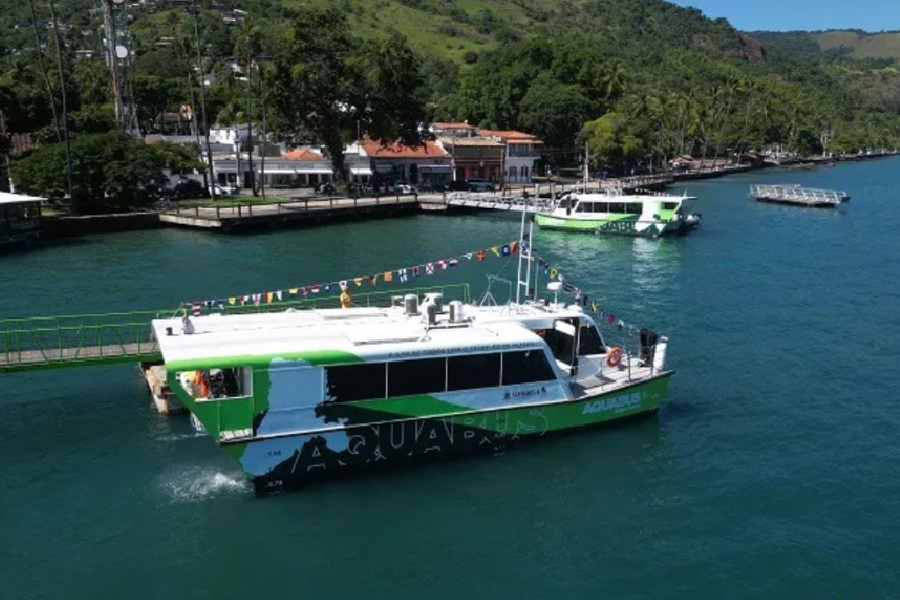 O transporte aquaviário da prefeitura de Ilhabela (SP), conhecido como 'Aquabus'