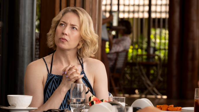 Carrie Coon em 'The White Lotus'