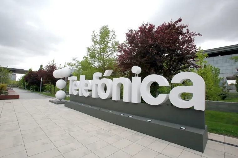 Multinacionais continuam deixando a Argentina, e as locais estão comprando