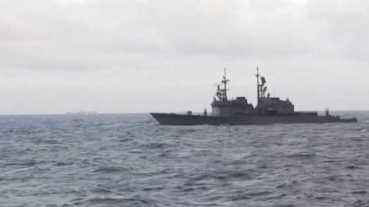 This frame grab from video taken on March 31, 2025 and released by the Taiwan Defence Ministry on April 1, 2025 shows Chinese military vessels in waters off Taiwan. China on April 1 sent its army, navy, air and rocket forces to surround Taiwan for drills Beijing said were aimed at practising a blockade of the self-ruled island. (Photo by Handout / TAIWAN DEFENCE MINISTRY / AFP) / RESTRICTED TO EDITORIAL USE - MANDATORY CREDIT "AFP PHOTO / Taiwan Defence Ministry " - NO MARKETING NO ADVERTISING CAMPAIGNS - DISTRIBUTED AS A SERVICE TO CLIENTS