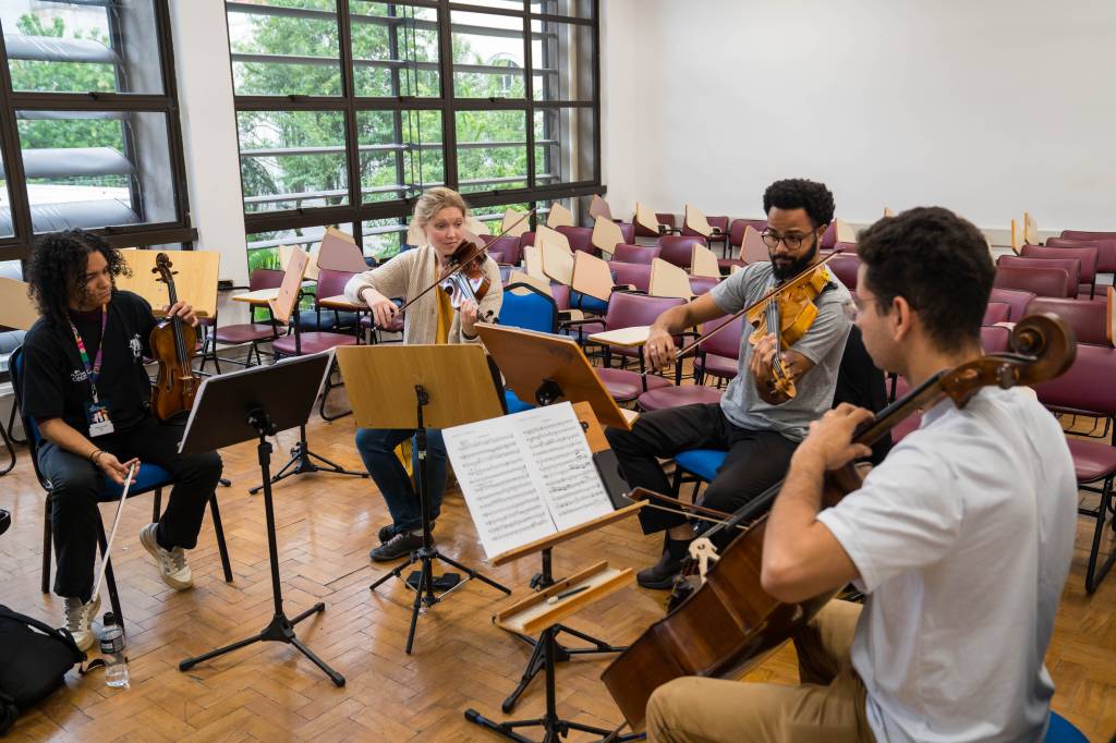 Governo de São Paulo oferece 140 bolsas de estudo para jovens músicos