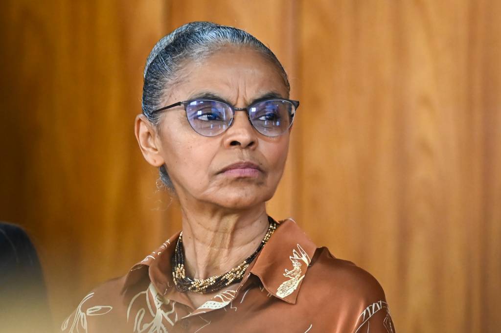 2533837_fotoarena.jpg Marina Silva: a ministra anunciou investimento para restaurar terras indígenas com recursos do Fundo Amazônia