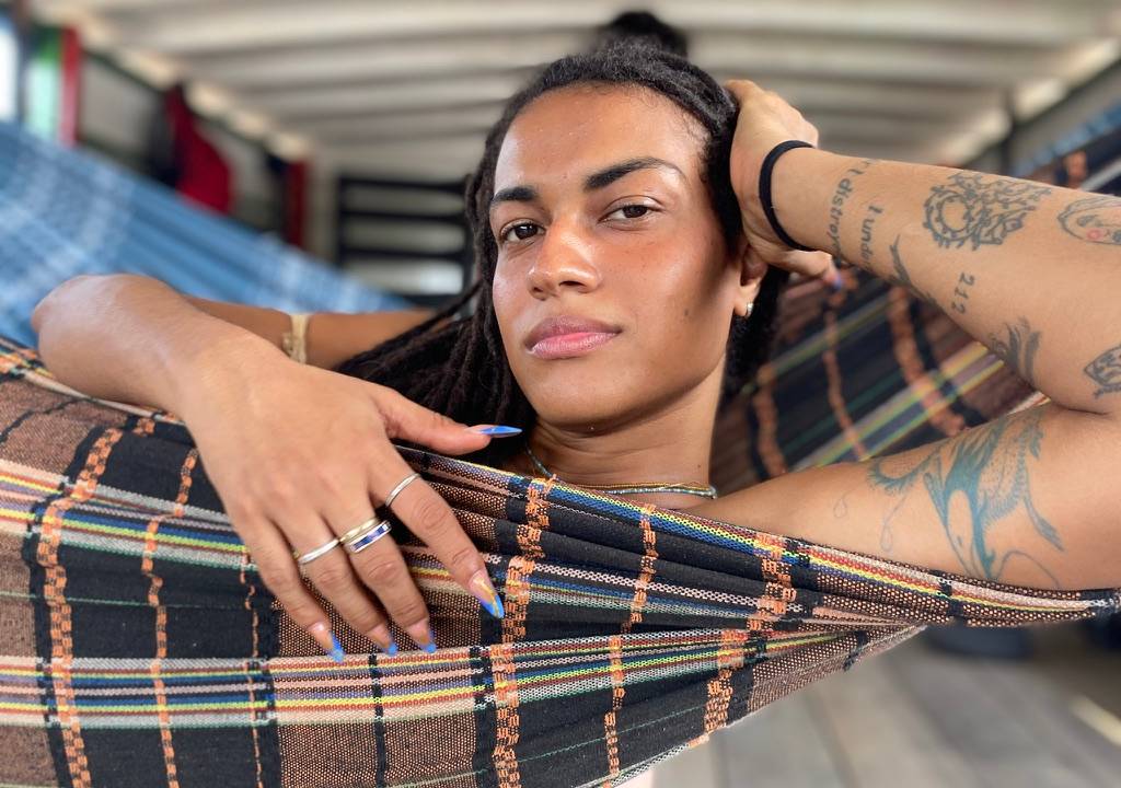 Ayla Gabriela será Geni em filme de Anna Muylaert