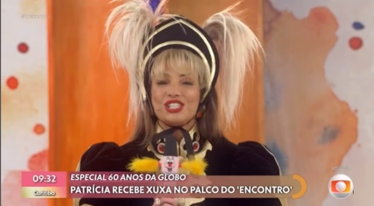 Patrícia Poeta homenageia Xuxa e vira alvo de críticas: ‘papelão’