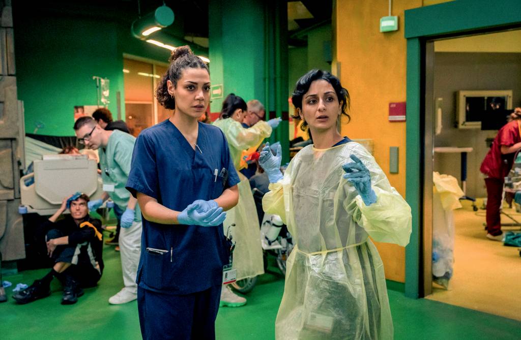 SERIADO BERLIN S1 33.jpg BALADA FORTE - A produção alemã: tensões de um hospital público em Berlim