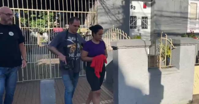 casal_preso_2-35759027 Mulher é presa por agentes da Polícia Civil do Rio: suspeita de matar o filho de 2 anos -
