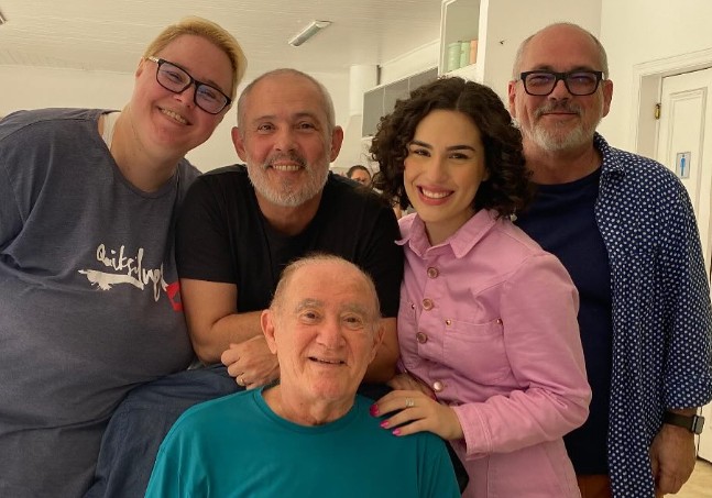Renato Aragão com os filhos