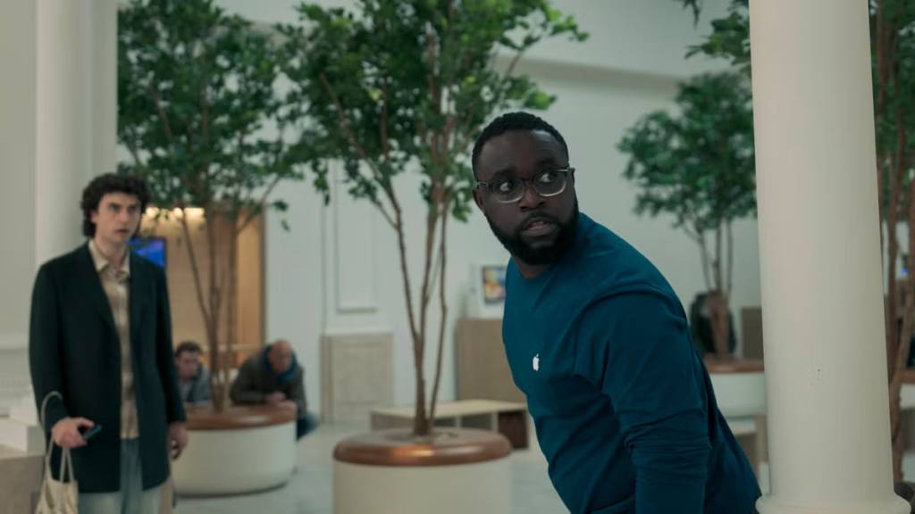 netflix-ihostage O ator Emmanuel Ohene Baofo como Mingus no filme iHostage -
