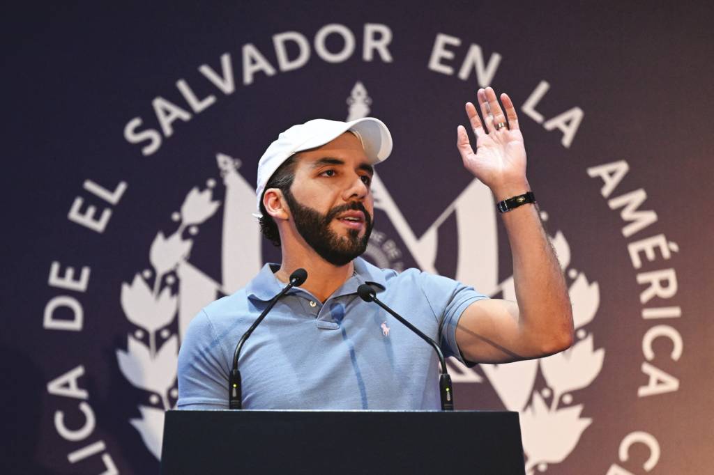 000_34HL2CY.jpg MODELO - Nayib Bukele, de El Salvador: política de encarceramento em massa