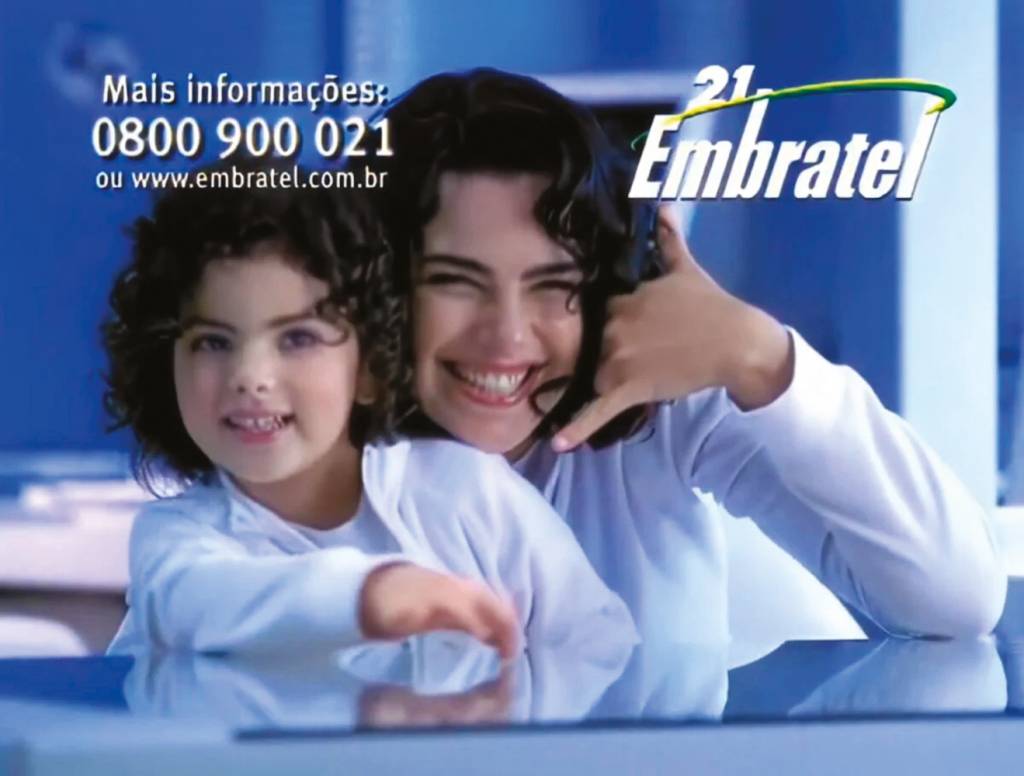 2—4480140-rafaela-romulo-hoje-tem-23-anos-e-aos-3-1200×0-1-copy.jpg A atriz Ana Paula Arosio, que estrelou várias campanhas da Embratel: proximidade com o público