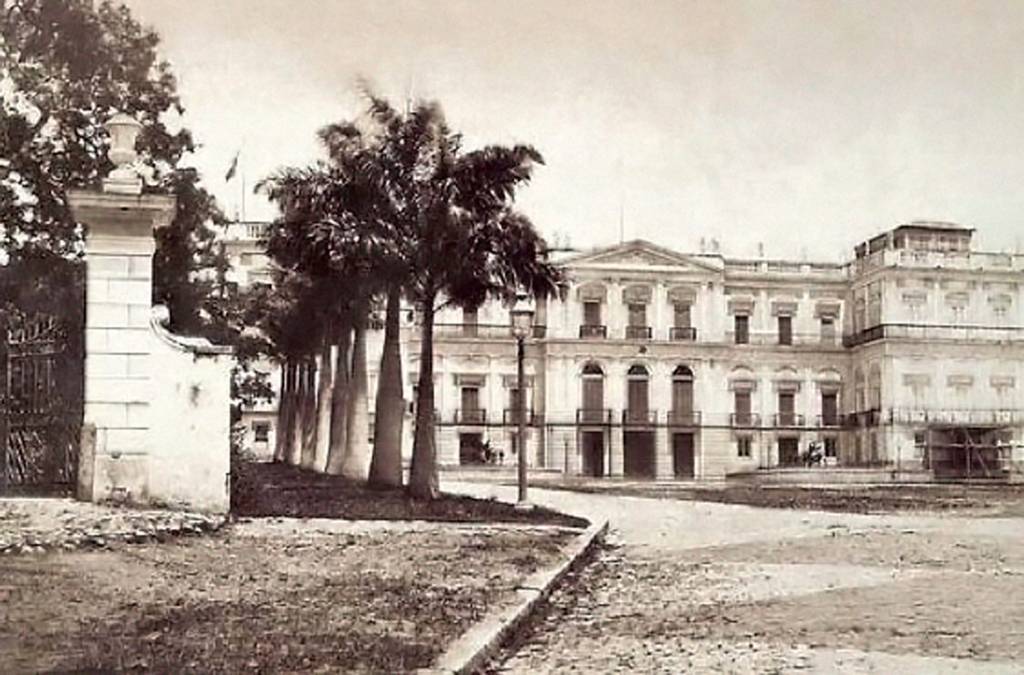 2D-(2)-redesc1.jpeg PASSADO GLORIOSO - O prédio no século XIX: a construção da Quinta da Boa Vista abrigou a realeza e a corte imperial