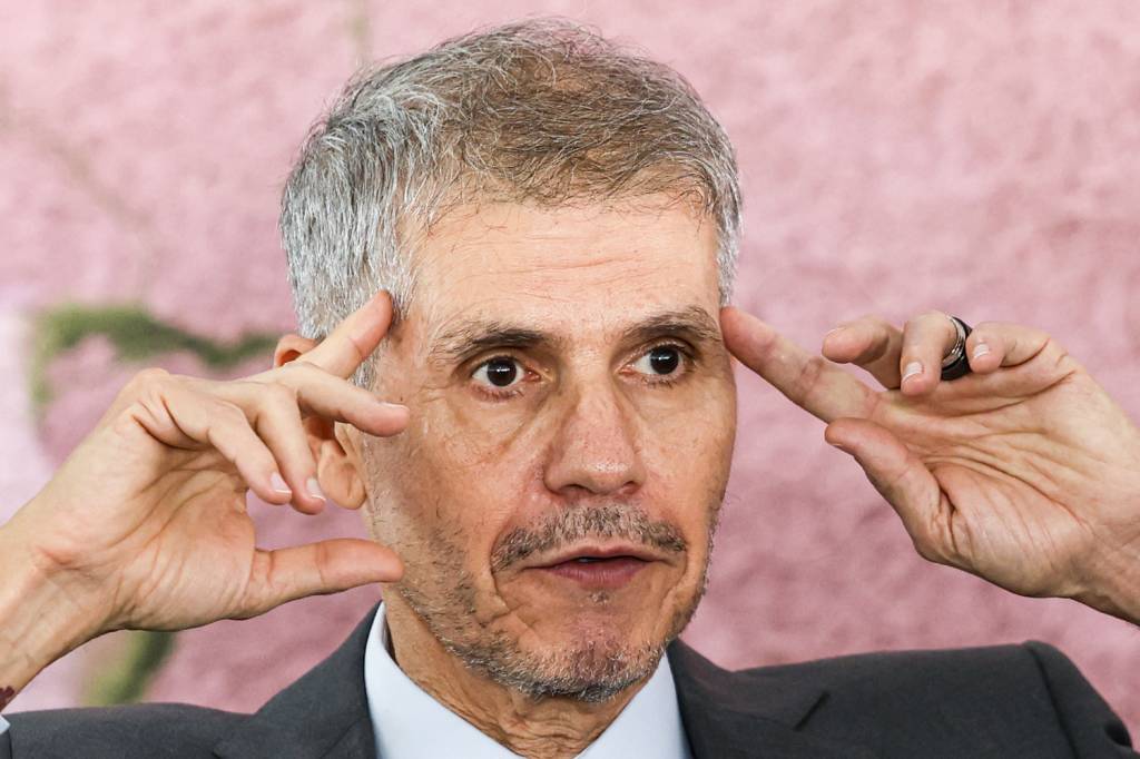 3D-(2)-54266597348_d2bc5a1209_o.jpg LIMITES - Sidônio: medidas para reverter o desgaste foram insuficientes