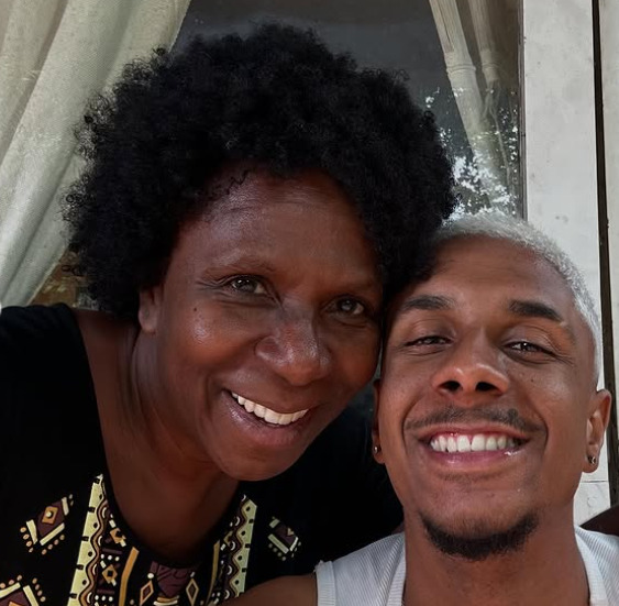 Ju Colombo e filho