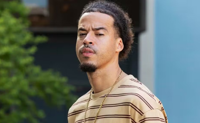 O insistente estereótipo de rappers em novelas na TV Globo