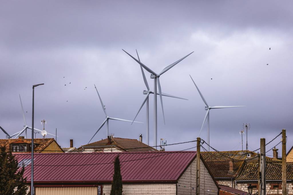 GettyImages-2005501647.jpg Parque eólico: o foco em fontes renováveis barateou o custo da energia elétrica