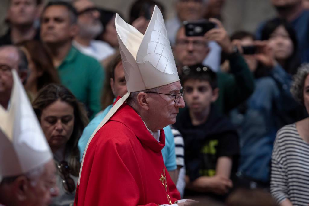 As intrigas do conclave nas redes