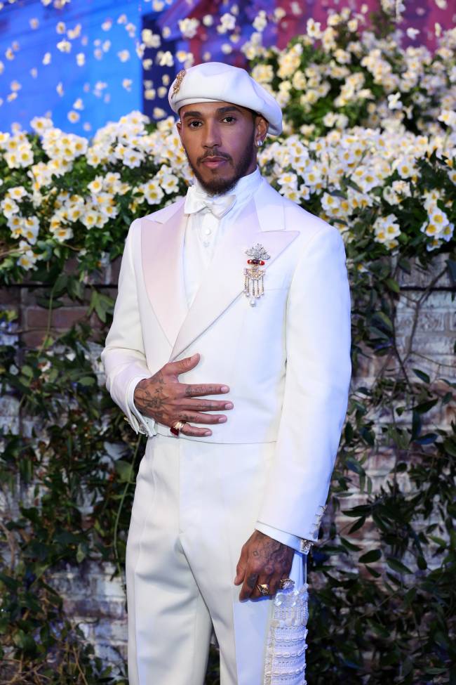 Lewis Hamilton veste Wales Bonner