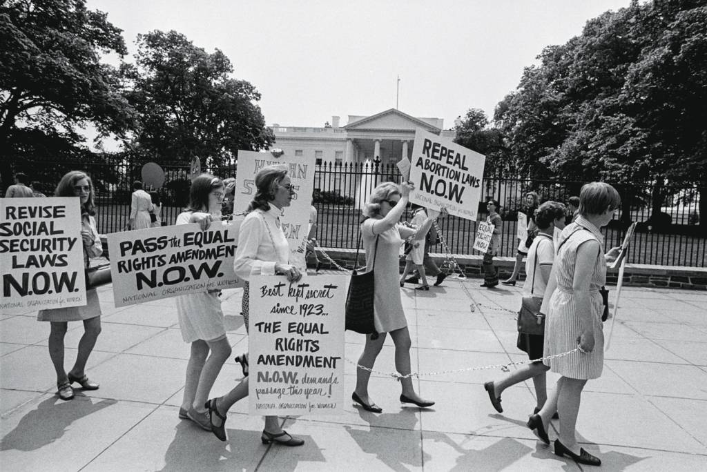 GettyImages-515572176.jpg CAUSA NOBRE - Manifestação na Casa Branca, nos Estados Unidos, na década de 1960: conquista à base de luta