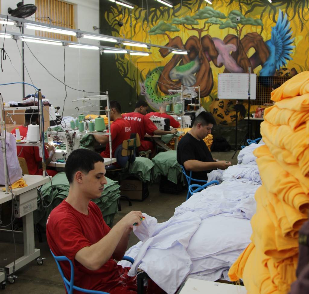 O que uma marca de moda de Minas Gerais tem a ver com o papa Francisco?