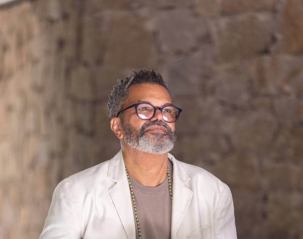 “O samba está retomando sua importância”, diz Marquinhos de Oswaldo Cruz