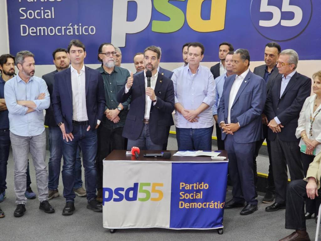 Com discurso de presidenciável, Eduardo Leite é oficializado no PSD
