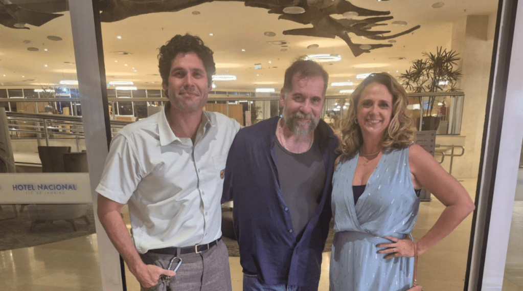 Os bastidores da gravação de filme de Leandro Hassum no Hotel Nacional