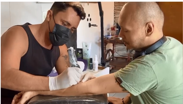 Eduardo Rocha abre projeto para atender gratuitamente pacientes crônicos
