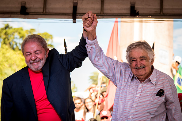 Na China, Lula confirma presença em velório de José ‘Pepe’ Mujica