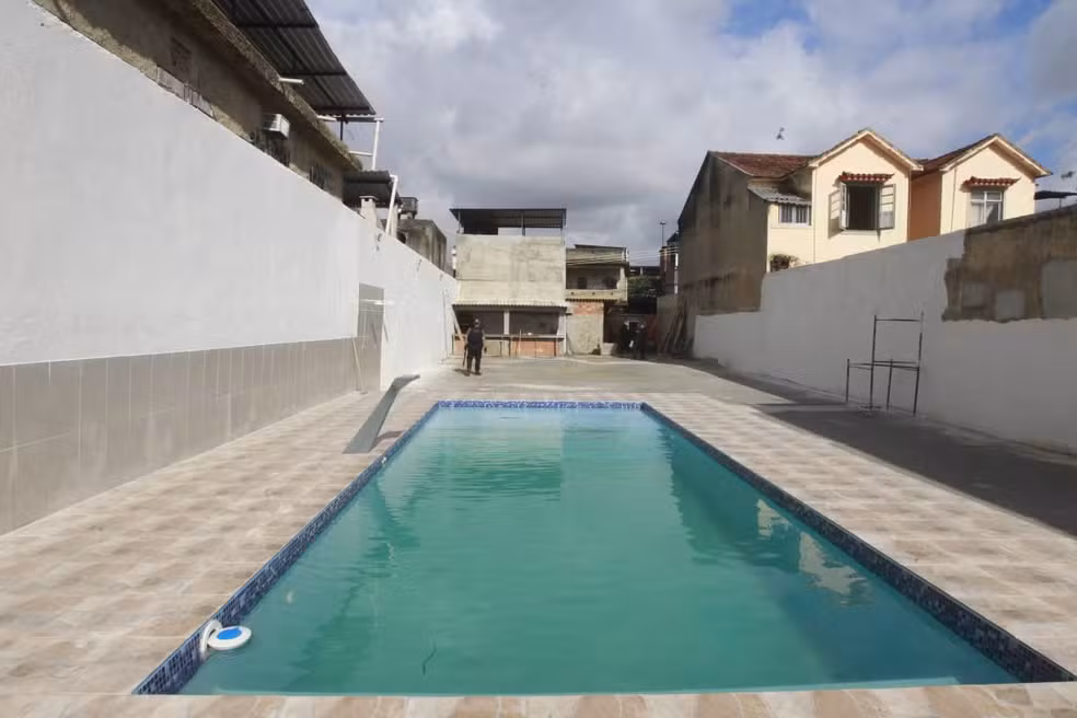 Polícia descobre novo ‘resort’ do tráfico em operação no Complexo de Israel