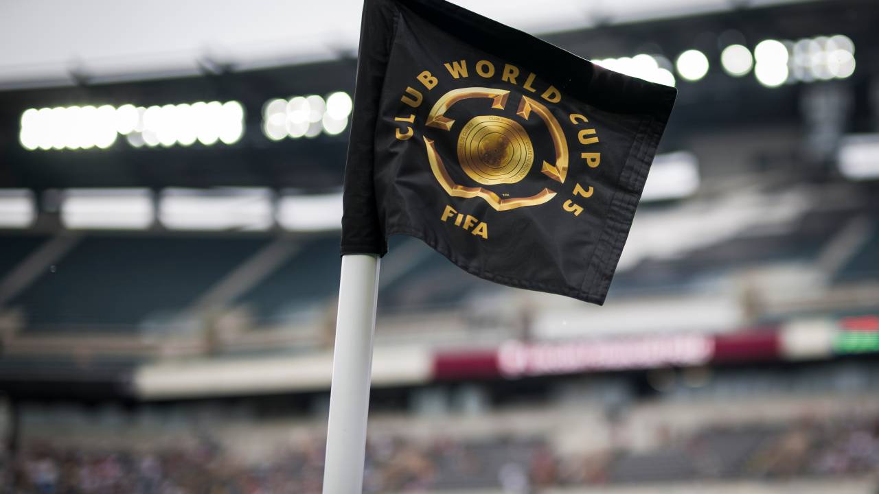 LINCOLN FINANCIAL FIELD, PHILADELPHIA, PENNSYLVANIA, UNITED STATES - 2025/06/22: A branded corner kick flag depicting the logo of the FIFA Club World Cup waves during the FIFA Club World Cup football match between Juventus FC and Wydad AC. Juventus FC won 4-1 over Wydad AC. (Photo by Nicolò Campo/LightRocket via Getty Images)