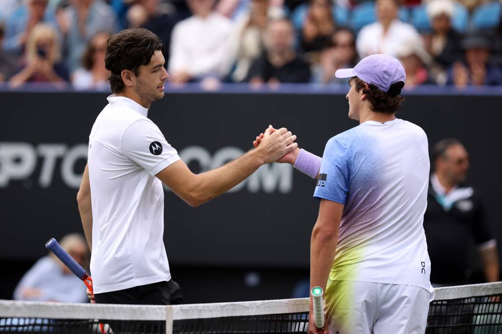 João Fonseca é superado por Fritz em jogo de ‘dois dias’ em Eastbourne