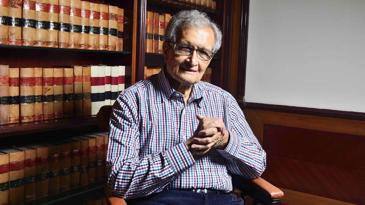 SENSATEZ - Amartya Sen, Nobel de Economia: o risco da ideia “solitarista”