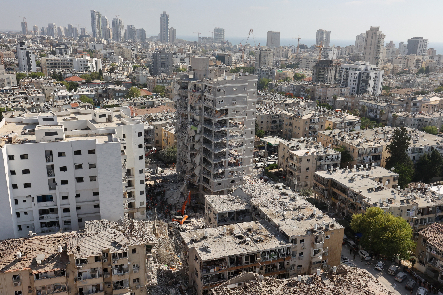 O sufoco dos correspondentes em meio aos bombardeios em Tel Aviv