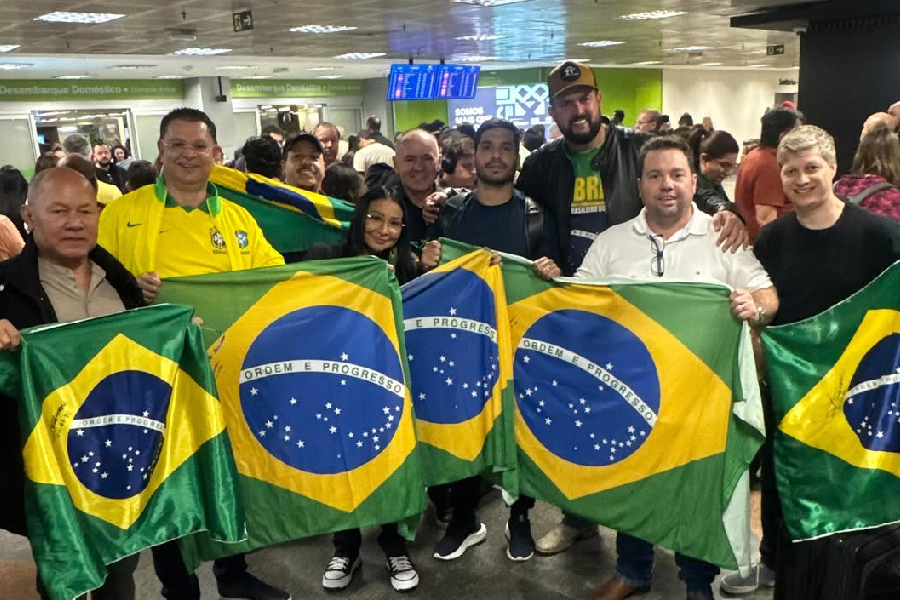 Mesmo com proibição de Motta, bolsonaristas pretendem manter reuniões