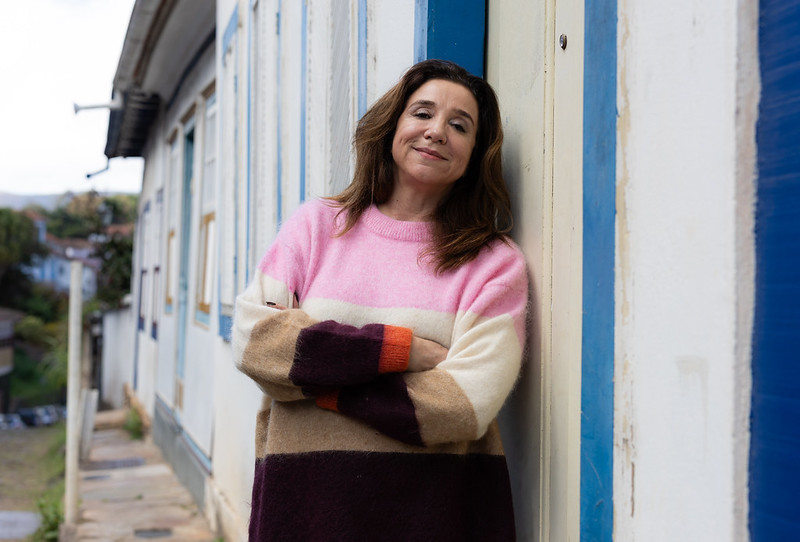 Marisa Orth: ‘O stand up trouxe de volta o homem heterossexual ao teatro’