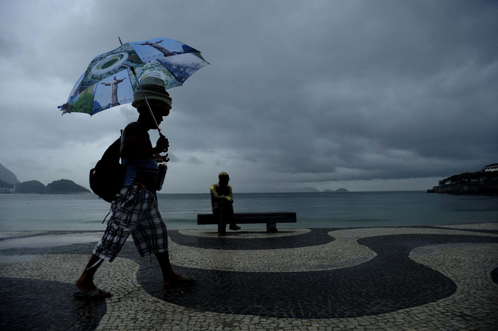 Inmet emite alerta vermelho de tempestade para São Paulo e mais três estados: saiba as áreas afetadas