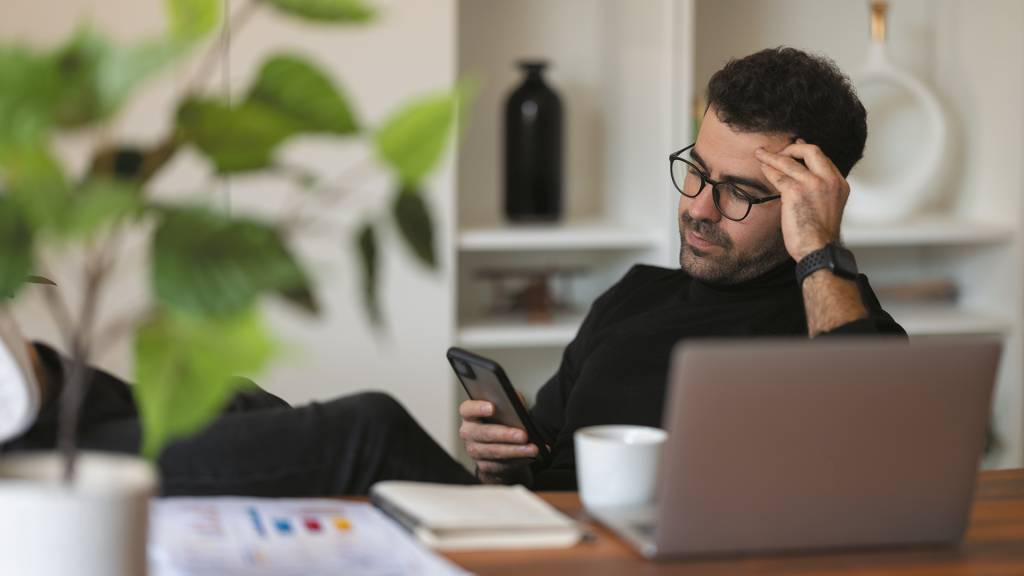 Equilíbrio dá trabalho: estudo confirma que, no pós-pandemia, o expediente foi esticado