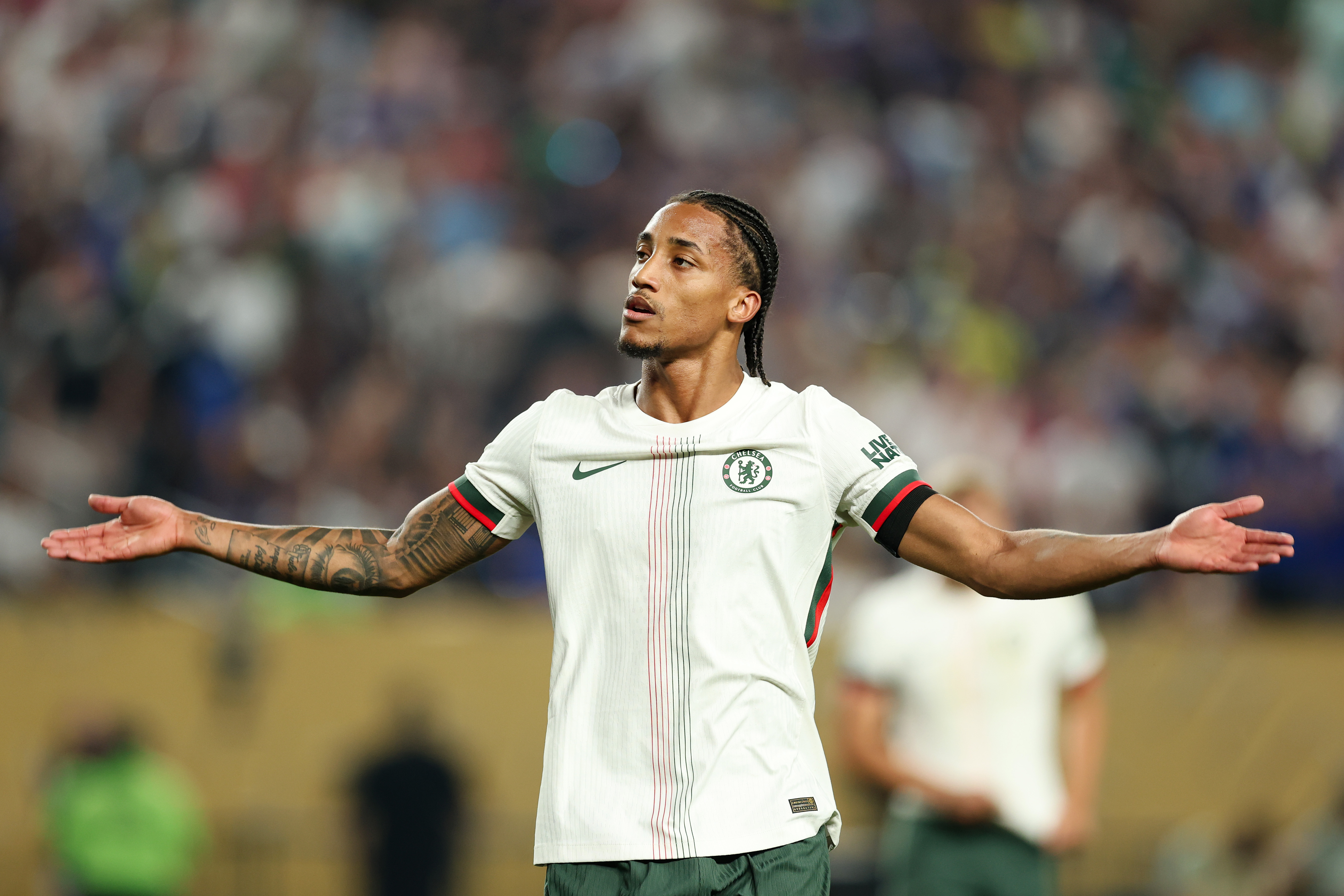 O prêmio de consolação de João Pedro após ficar fora da lista de Ancelotti