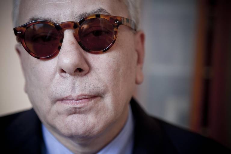 Poeta, editor e crítico Régis Bonvicino morre aos 70 anos