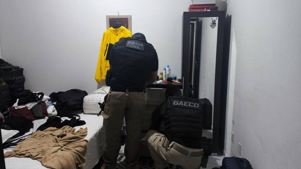 Advogado é preso por elo com facção acusada de atentado e fuga de presos