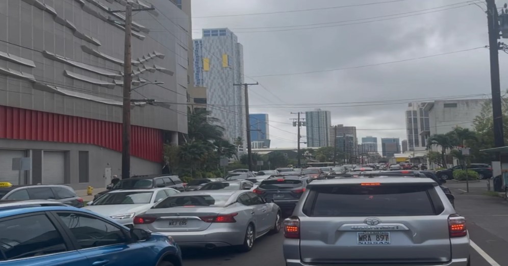 Tsunami alcança a Costa Oeste dos EUA após terremoto de magnitude 8,8 na Rússia