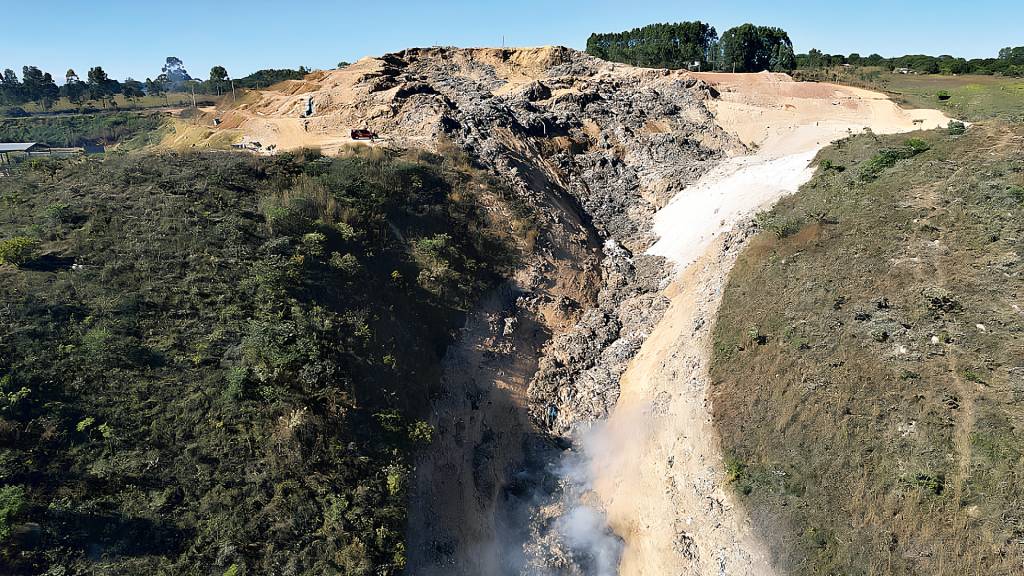 A tragédia da sujeira: Brasil ainda tem 3 mil lixões com risco de colapso